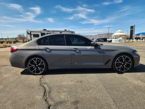 More photos of 2022 BMW 5 Series 540i at Martin Swanty's Paradise Auto, AZ