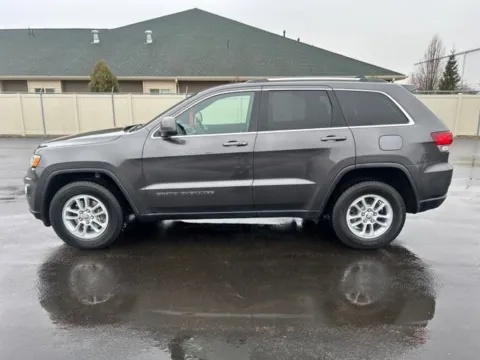 Photos of 2020 Jeep Grand Cherokee Laredo E 4x4 for sale in Bay City, MI at Graff Chevrolet, INC.