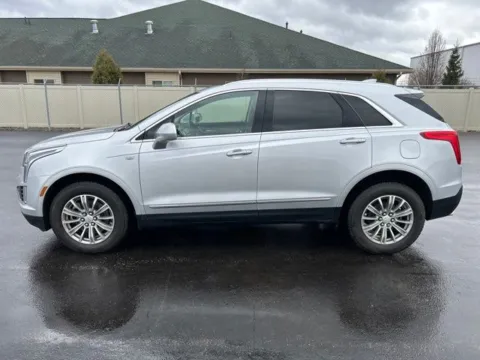 Photos of 2019 Cadillac XT5 Luxury for sale in Bay City, MI at Graff Chevrolet, INC.