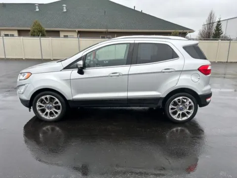 Photos of 2021 Ford EcoSport Titanium for sale in Bay City, MI at Graff Chevrolet, INC.
