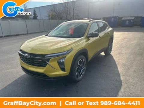 Yellow 2024 Chevrolet Trax 2RS for sale in Bay City, MI
