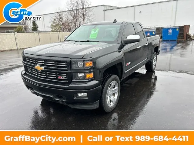 Black 2015 Chevrolet Silverado 1500 LT for sale in Bay City, MI