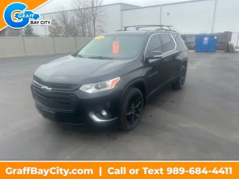 Black 2020 Chevrolet Traverse LT for sale in Bay City, MI