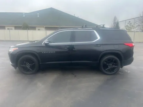 Photos of 2020 Chevrolet Traverse LT Cloth for sale in Bay City, MI at Graff Chevrolet, INC.