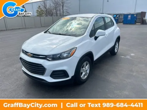 White 2020 Chevrolet Trax LS for sale in Bay City, MI