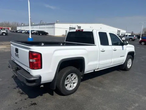 More photos of 2017 GMC Sierra 1500 SLE at Graff Chevrolet, INC., MI