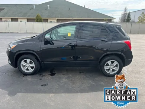 Photos of 2022 Chevrolet Trax LS for sale in Bay City, MI at Graff Chevrolet, INC.