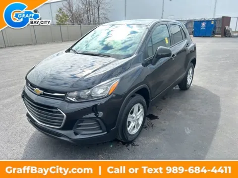 Black 2022 Chevrolet Trax LS for sale in Bay City, MI