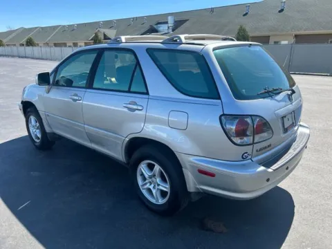 Another view of 2001 Lexus RX 300 BASE for sale in Bay City, MI at Graff Chevrolet, INC.