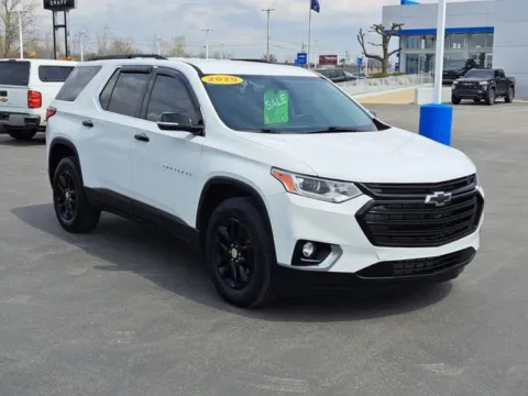 Photos of 2020 Chevrolet Traverse LT Cloth for sale in Bay City, MI at Graff Chevrolet, INC.