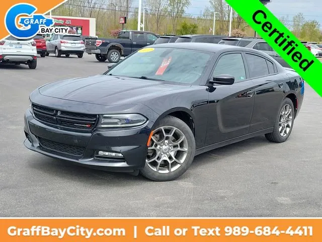 Black 2017 Dodge Charger SXT for sale in Bay City, MI