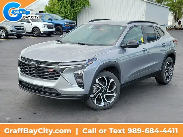 Gray 2025 Chevrolet Trax 2RS for sale in Bay City, MI