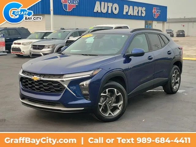 Blue 2024 Chevrolet Trax LT for sale in Bay City, MI
