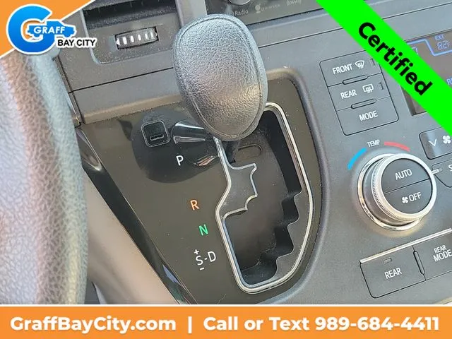 2017 Toyota Sienna LE - Photo 14