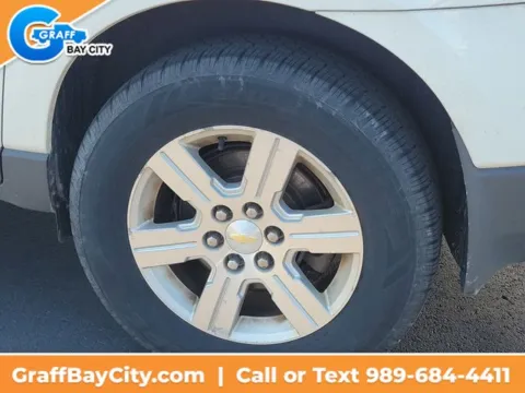More photos of 2012 Chevrolet Traverse 2LT at Graff Chevrolet, INC., MI