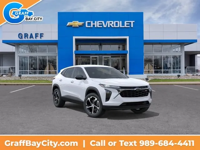 White 2026 Chevrolet Trax 1RS for sale in Bay City, MI