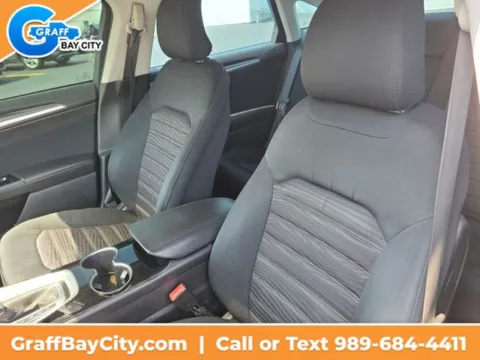 More photos of 2016 Ford Fusion SE at Graff Chevrolet, INC., MI