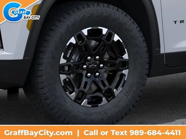 2027 Chevrolet Traverse Z71 - Photo 9