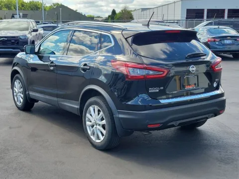 More photos of 2020 Nissan Rogue Sport SV at Graff Chevrolet, INC., MI