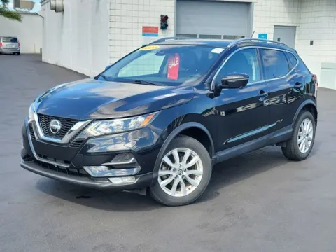 Black 2020 Nissan Rogue Sport SV for sale in Bay City, MI