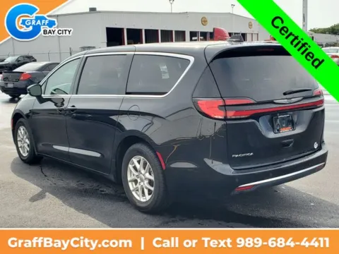 More photos of 2023 Chrysler Pacifica Touring L at Graff Chevrolet, INC., MI