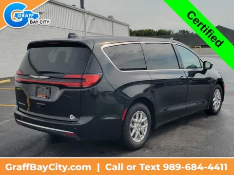 More photos of 2023 Chrysler Pacifica Touring L at Graff Chevrolet, INC., MI