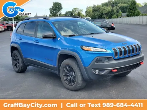 Photos of 2018 Jeep Cherokee Trailhawk for sale in Bay City, MI at Graff Chevrolet, INC.