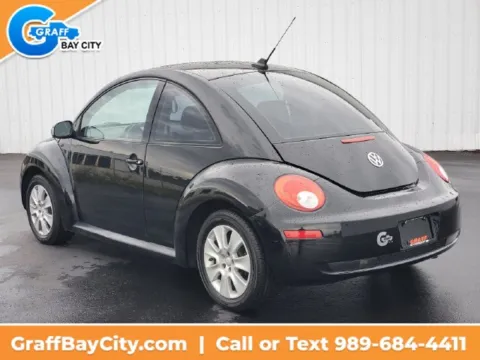 More photos of 2009 Volkswagen Beetle 2.5L at Graff Chevrolet, INC., MI