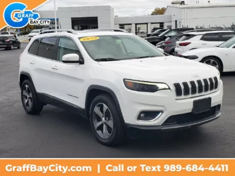 Photos of 2019 Jeep Cherokee Limited for sale in Bay City, MI at Graff Chevrolet, INC.