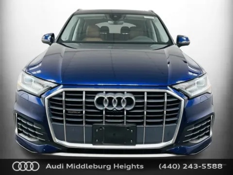 Photos of 2022 Audi Q7 45 Premium for sale in Middleburg Heights, OH at Audi Middleburg Heights