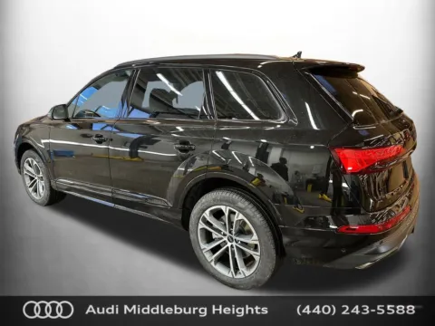 More photos of 2026 Audi Q7 45 Premium at Audi Middleburg Heights, OH