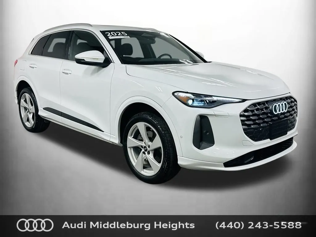 White 2025 Audi Q5 2.0T Premium Plus for sale in Middleburg Heights, OH