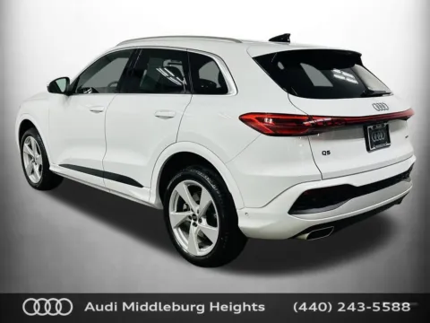 More photos of 2025 Audi Q5 2.0T Premium Plus at Audi Middleburg Heights, OH