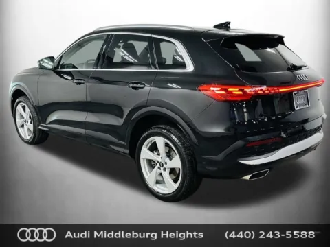 More photos of 2025 Audi Q5 2.0T Premium Plus at Audi Middleburg Heights, OH