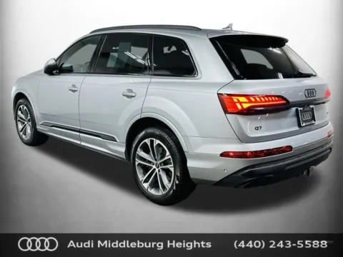 More photos of 2025 Audi Q7 45 Premium at Audi Middleburg Heights, OH