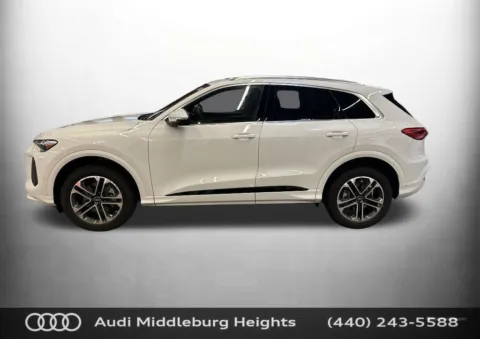 More photos of 2025 Audi Q5 quattro Premium TFSI at Audi Middleburg Heights, OH