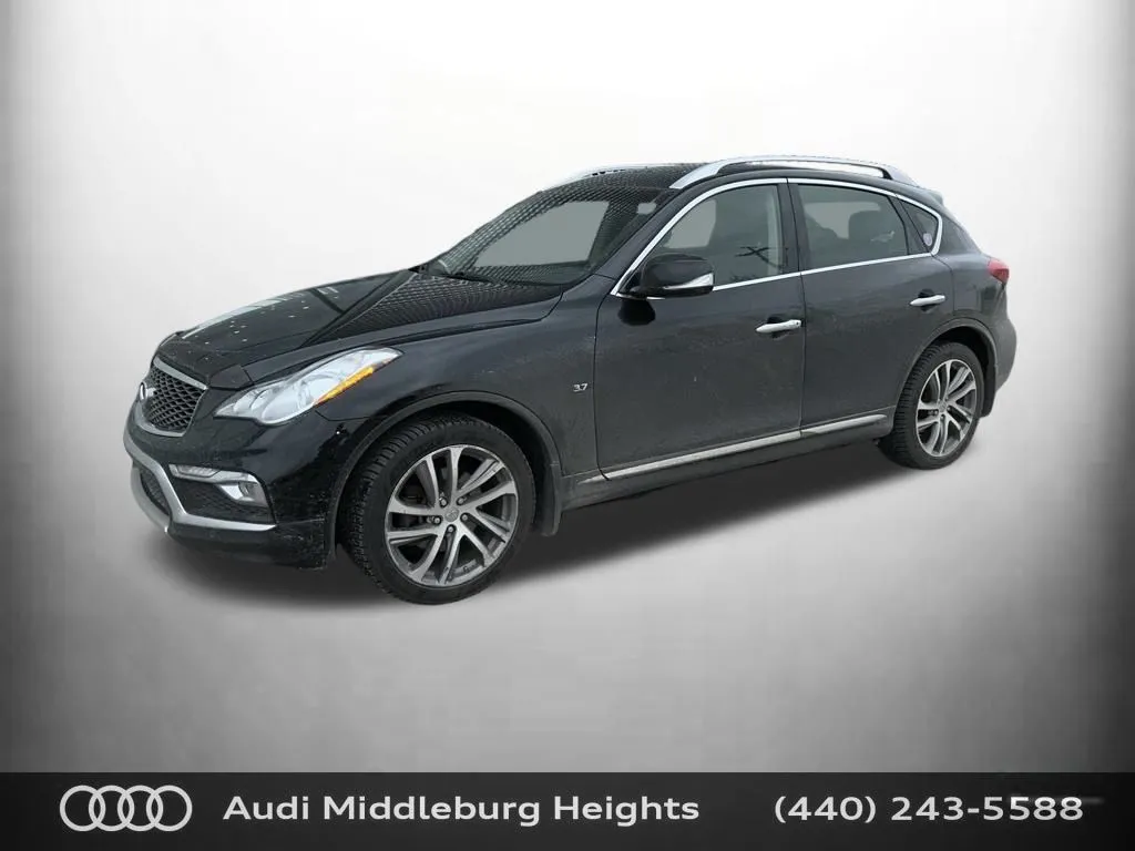 Black 2016 INFINITI QX50 for sale in Middleburg Heights, OH