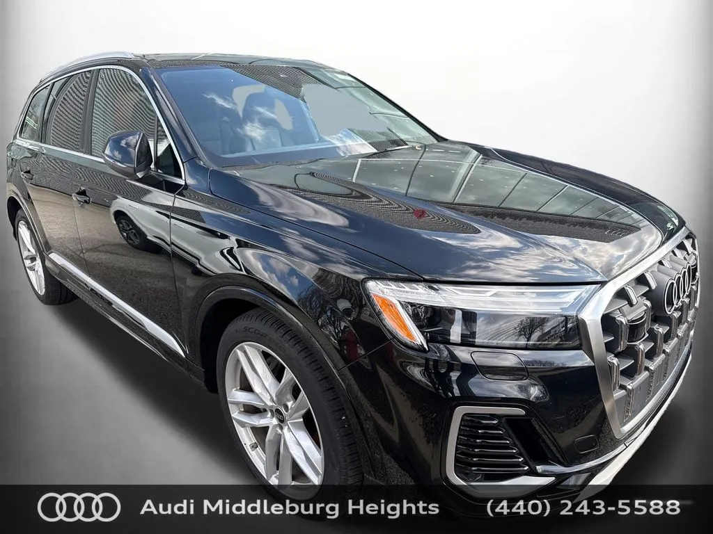 Black 2025 Audi Q7 55 Premium Plus for sale in Middleburg Heights, OH
