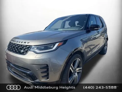 Silver 2023 Land Rover Discovery S R-Dynamic for sale in Middleburg Heights, OH