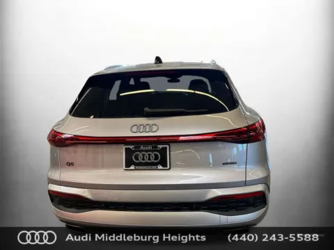 More photos of 2025 Audi Q5 2.0T Premium Plus at Audi Middleburg Heights, OH