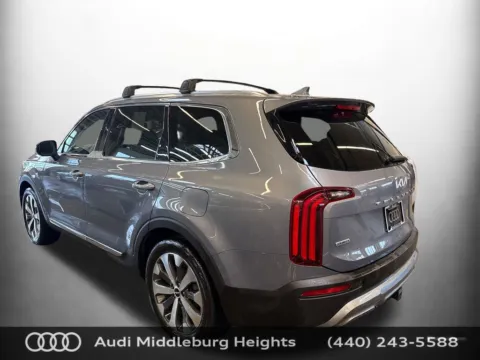 More photos of 2022 Kia Telluride EX at Audi Middleburg Heights, OH