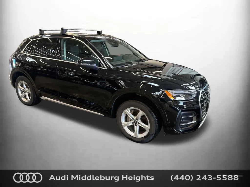 Black 2024 Audi Q5 40 Premium for sale in Middleburg Heights, OH