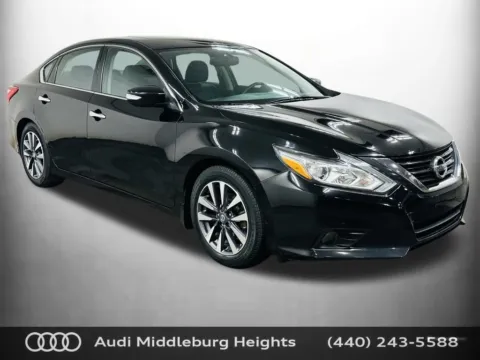 Black 2017 Nissan Altima 2.5 SV for sale in Middleburg Heights, OH