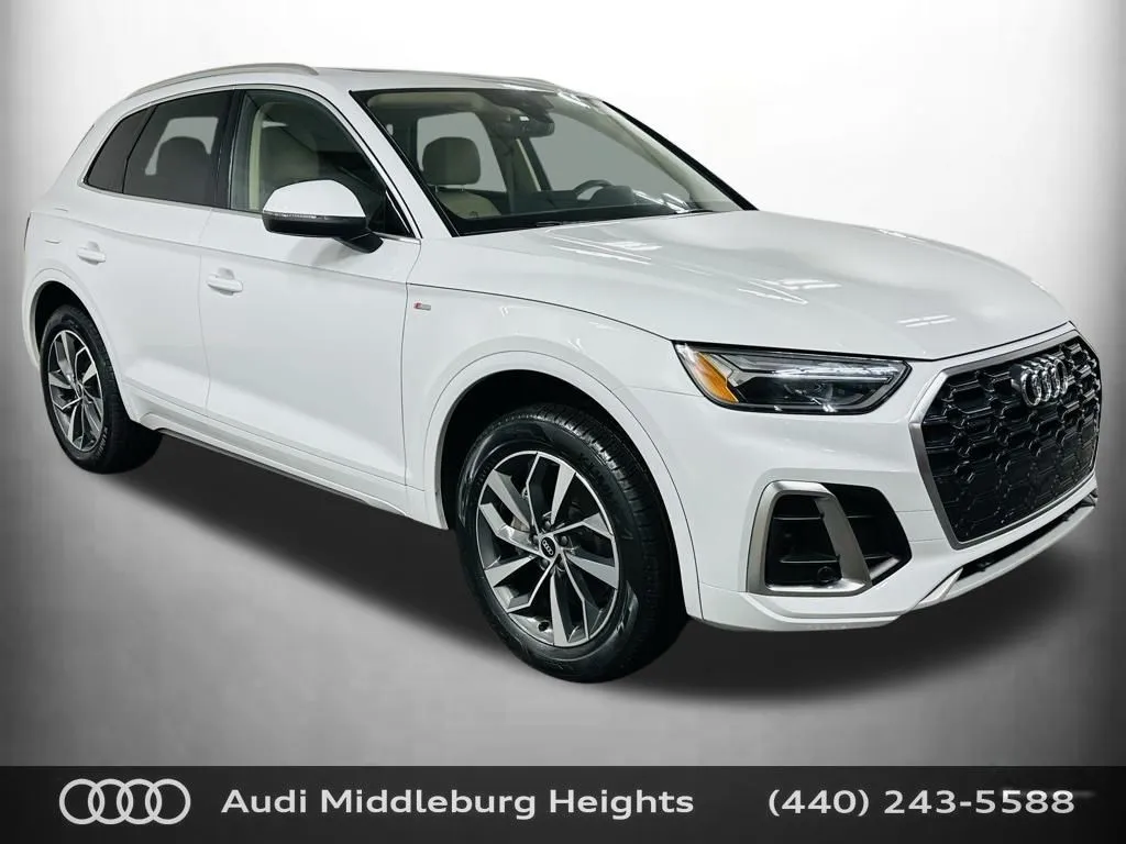 White 2023 Audi Q5 45 S line Premium Plus for sale in Middleburg Heights, OH