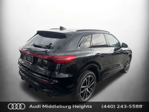 More photos of 2026 Audi Q5 quattro Progressiv TFSI at Audi Middleburg Heights, OH