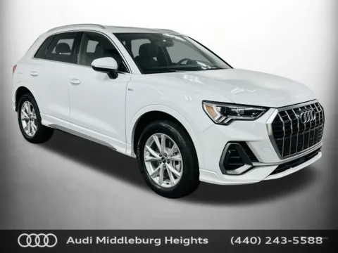 White 2025 Audi Q3 Premium for sale in Middleburg Heights, OH