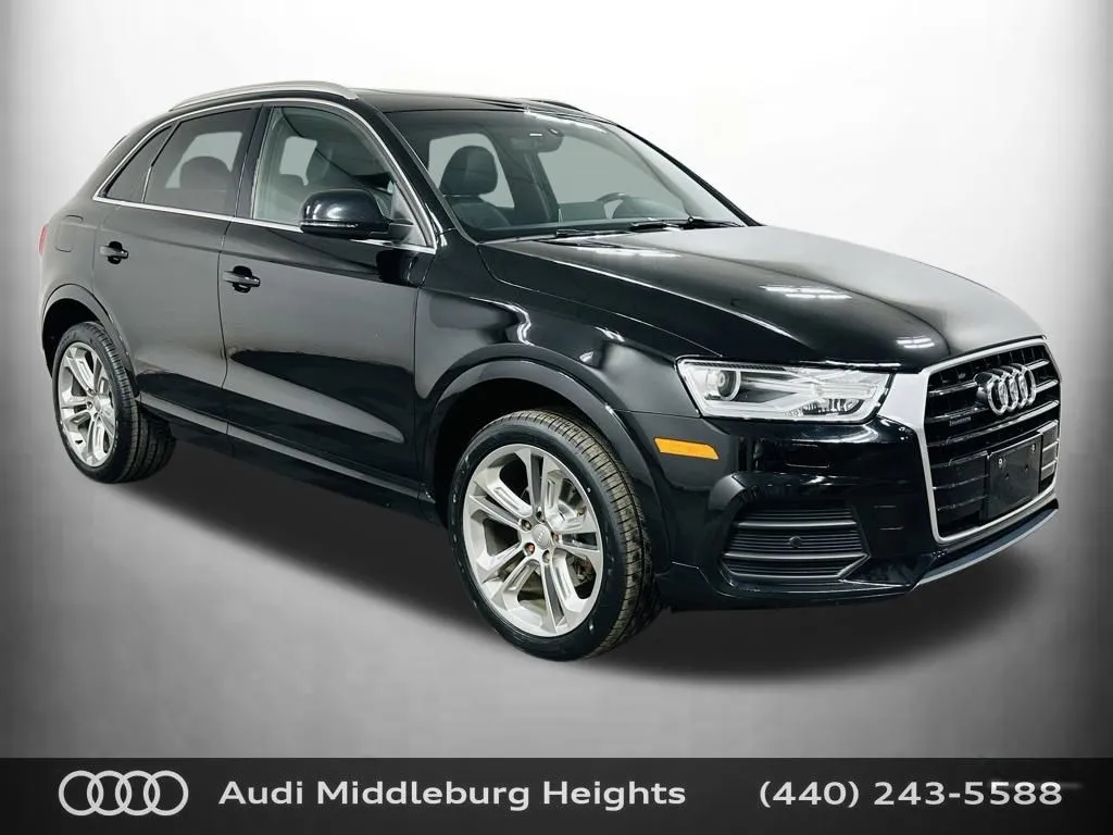 2016 Audi Q3 2.0T quattro tiptronic Premium Plus's photo