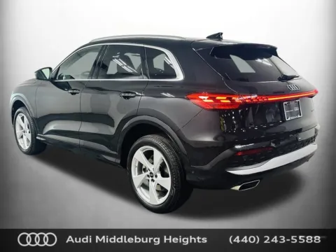 More photos of 2025 Audi Q5 2.0T Premium Plus at Audi Middleburg Heights, OH