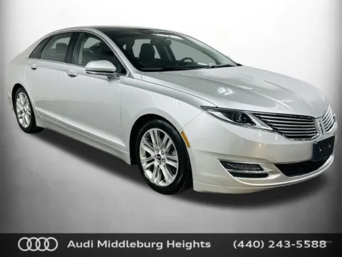 Silver 2013 Lincoln MKZ for sale in Middleburg Heights, OH