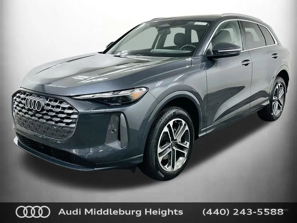 Gray 2025 Audi Q5 2.0T Premium for sale in Middleburg Heights, OH